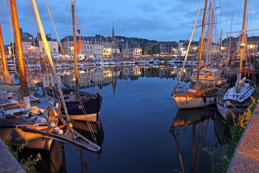 Entre Terre Et Mer Honfleur Exterior foto